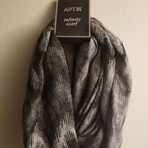 NEW! Infinity Scarf